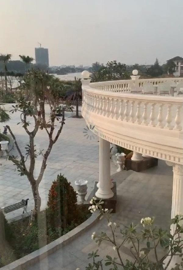 Biệt thự view sông, lộng lẫy như cung điện của Lan Khuê và chồng đại gia Ảnh 5