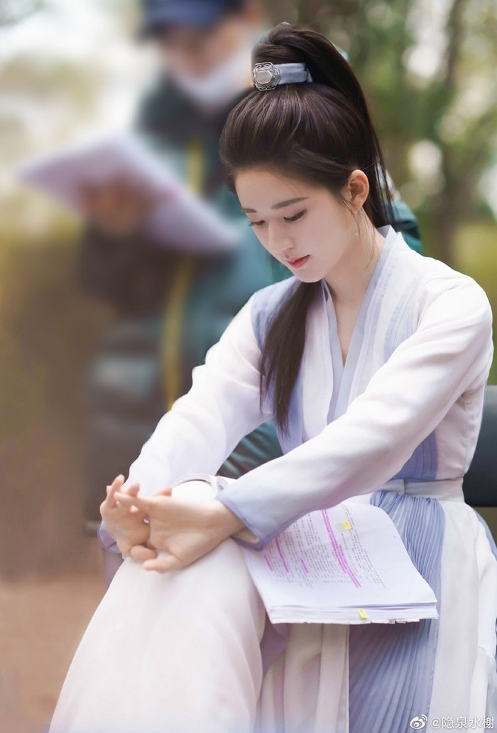 'Thả thí thiên hạ' chốt lịch lên sóng, Dương Dương - Triệu Lộ Tư so kè góc nghiêng cực phẩm Ảnh 10