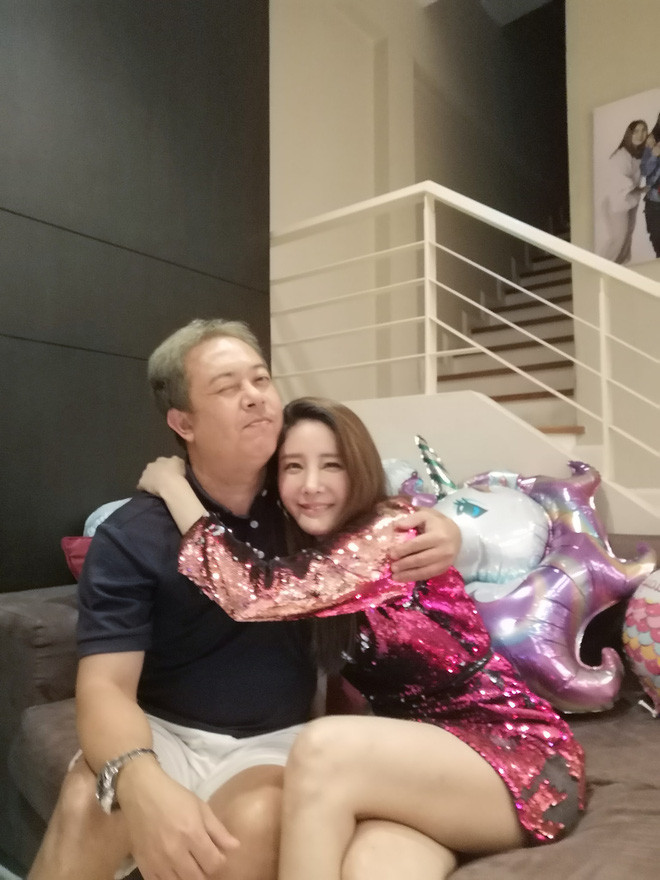 Mẹ nữ diễn viên Chiếc lá cuốn bay nhận bồi thường 21 tỷ: Bạn thân khóc nghẹn, anh trai bất lực Ảnh 4