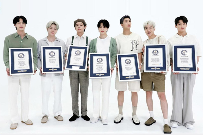 BTS khai bát năm 2022 với 3 kỉ lục Guinness thế giới trên mạng xã hội đầy ấn tượng Ảnh 10
