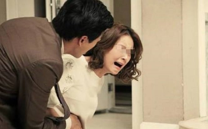 Vội vã cưới một ông chú 42 tuổi, cô gái 25 tuổi cay đắng ly hôn sau 2 tháng vì một lý do trớ trêu Ảnh 2