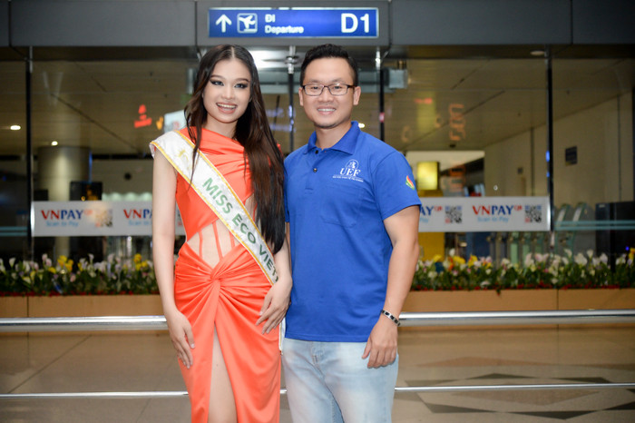Trần Hoài Phương rạng rỡ lên đường sang Ai Cập dự thi Miss Eco International Ảnh 7