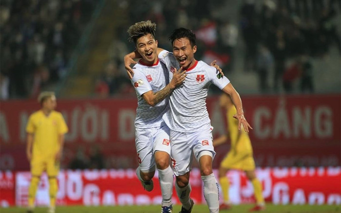 Hải Phòng lên đỉnh V.League trong ngày Lạch Tray mở hội Ảnh 2