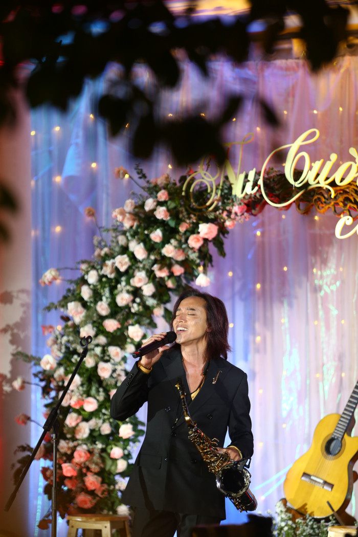 Nhạc sĩ Hoài Phương - ông xã nghệ sĩ hài Việt Hương.