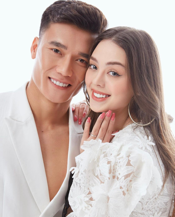 Dianka là bạn gái thủ môn Bùi Tiến Dũng. Đôi trai tài gái sắc yêu nhau vào giữa năm 2019. Cả hai đang rất hạnh phúc sau gần 2 năm yêu nhau.