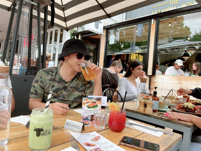 Minh Hải khá tươi tắn trong lần xuất hiện gần đây