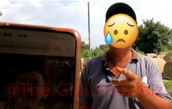 Hứa Vĩ Văn bị một người đàn ông lạ mặt tố quỵt nợ 10 triệu đồng (Nguồn: Thế giới showbiz).