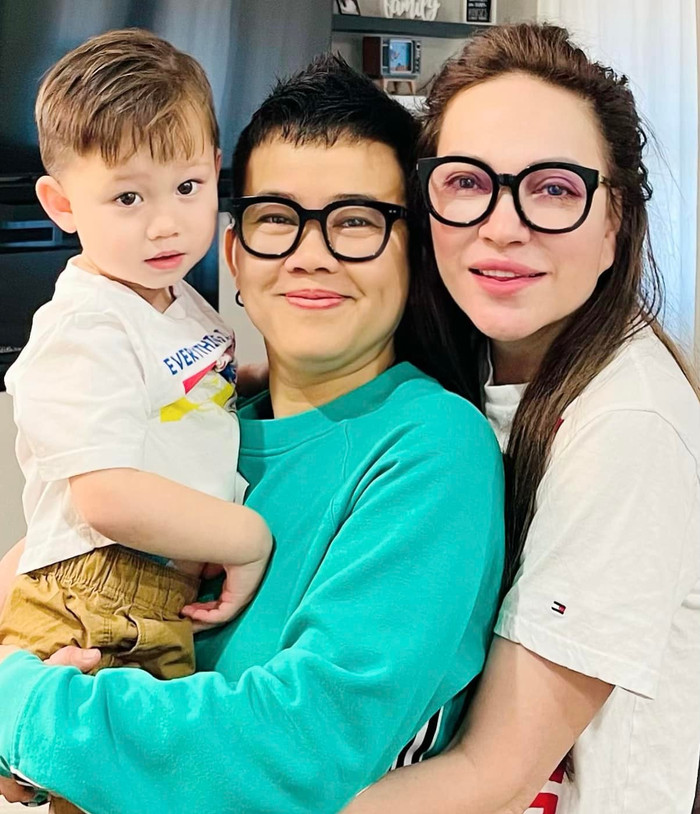 Trước khi công khai hẹn hò với Thanh Hà, Phương Uyên cũng đã đăng tải khoảnh khắc chụp chung với người yêu vào dịp Tết nguyên đán năm nay