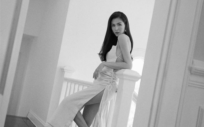 Tăng Thanh Hà khoe trọn tấm lưng ong với váy xẻ cực bạo, đúng chuẩn mẹ 3 con quyến rũ của Vbiz Ảnh 2