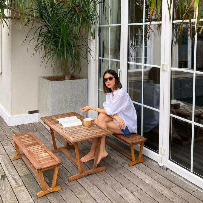 Ngoài ra góc sân vườn cũng là nơi cô thường xuyên lui đến, chăm chút. 