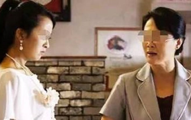 Đêm tân hôn mẹ chồng đùng đùng đến thu thẻ lương của con dâu, hôm sau cô làm 1 điều khiến bà 'sững sờ' Ảnh 2