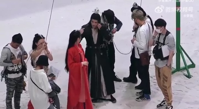 Ngự Giao Ký tung ảnh trước thềm lên sóng: Nhậm Gia Luân làm một điều đáng yêu với Nhiệt Ba Ảnh 7