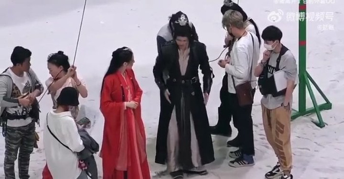 Ngự Giao Ký tung ảnh trước thềm lên sóng: Nhậm Gia Luân làm một điều đáng yêu với Nhiệt Ba Ảnh 5