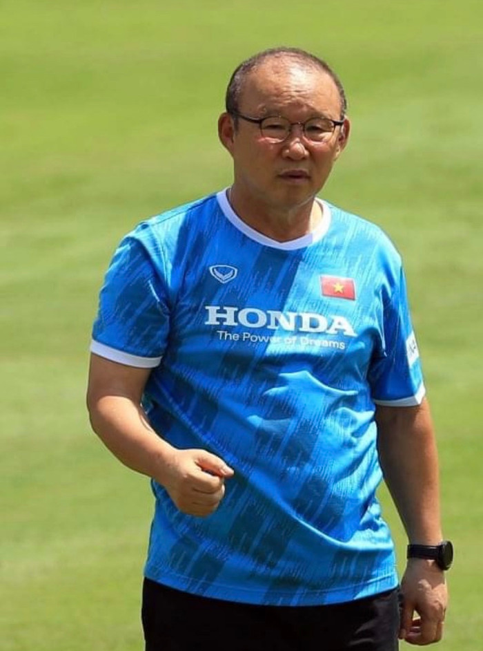 HLV Park Hang Seo đã âm tính nên có thể làm việc trở lại. Ảnh: VFF