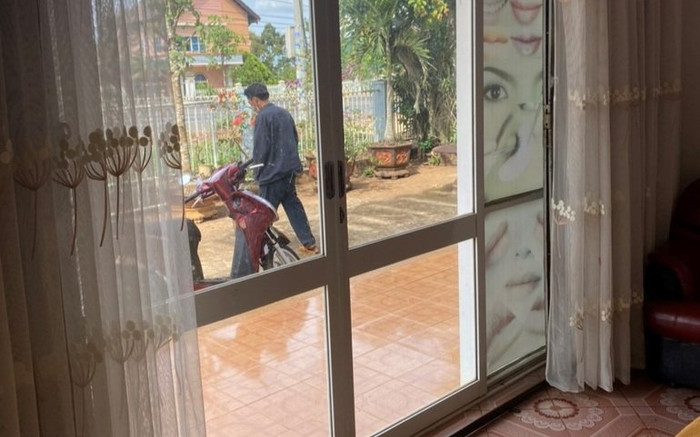 Ăn cắp được 1 chiếc iPhone, tên trộm bất ngờ đến cơ quan Công an đầu thú vì một lý do 'cười ra nước mắt' Ảnh 2