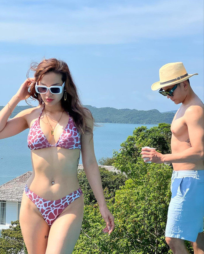 Phương Trinh Jolie khéo khoe vóc dáng gợi cảm bên ông xã Lý Bình