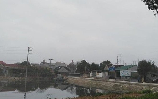 Nghệ An: Cứu 2 mẹ con đuối nước, người chồng tử vong thương tâm Ảnh 2