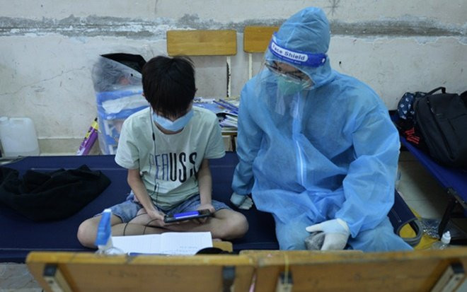 Tin COVID-19 chiều 10-3: Cả nước giảm 3.915 ca, Hà Nội giảm 1.208 ca nhưng TP.HCM tăng 1.205 ca Ảnh 2