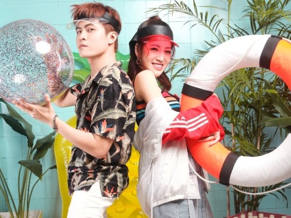 Các cặp đôi trong Vbiz lộ 'hint' hẹn hò rõ mười mươi nhưng vẫn không chịu công khai Ảnh 3