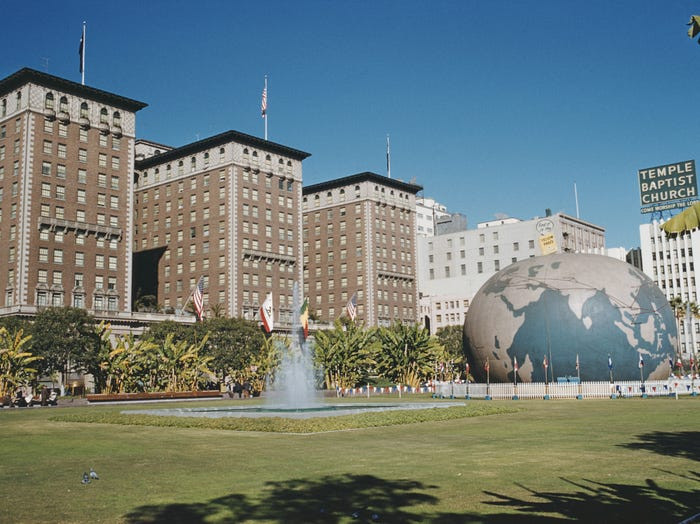 Kỳ lạ 'khách sạn đen đủi' nhất thế giới: Toàn dính tới các vụ giết người, tự tử nhưng vẫn hút khách Ảnh 9