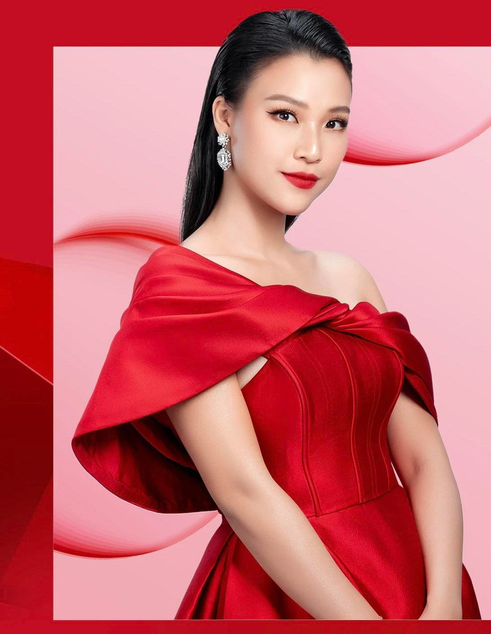 Một trong những hình ảnh mới nhất của MC Hoàng Oanh