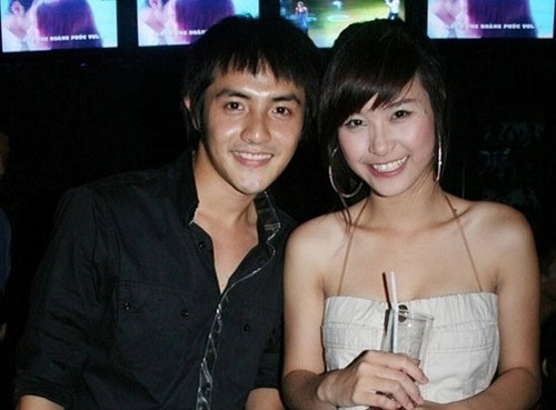 Đông Nhi và Ông Cao Thắng là những nghệ sĩ được giới trẻ yêu mến. 