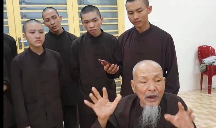 Vụ 'Tịnh Thất Bồng Lai': Cơ quan Công an Long An thông báo tạm giam 3 người Ảnh 1