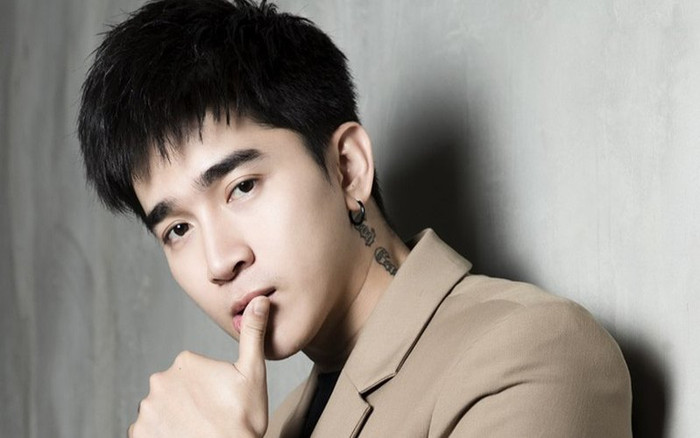 Chi Dân 'cưỡng hôn' một sao nữ, cư dân mạng tích cực đẩy thuyền Ảnh 2