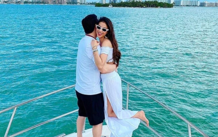 Chỉ qua hành động này chứng tỏ rằng Phạm Hương được chồng đại gia hết mực cưng chiều Ảnh 2