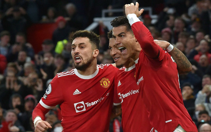 Ronaldo trở thành cây săn bàn xuất sắc nhất mọi thời đại Ảnh 2