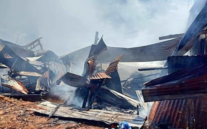 Bình Phước: Tiệm tạp hóa bị cháy rụi, thiệt hại gần 700 triệu đồng Ảnh 2