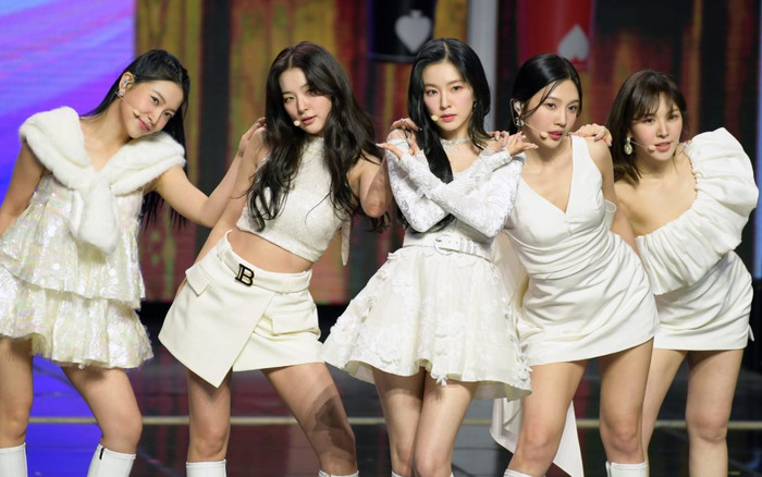 Ba thành viên Red Velvet nhiễm COVID-19 trước thềm comeback, concert hoãn vô thời hạn Ảnh 2