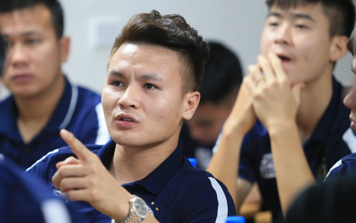 Quang Hải sắp chia tay Hà Nội FC: Chờ bầu Hiển ra tay? Ảnh 2