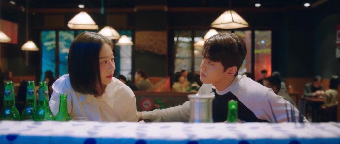 Trong cơn say, cô nàng nói thật là do quá xấu hổ vì vụ việc lần trước.