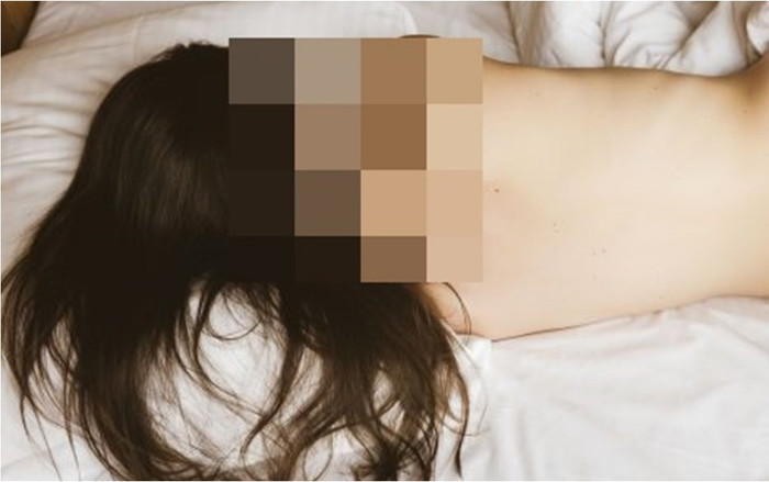 Chồng đi làm về gọi cửa mãi không được, bàng hoàng phát hiện thi thể khỏa thân của vợ Ảnh 2