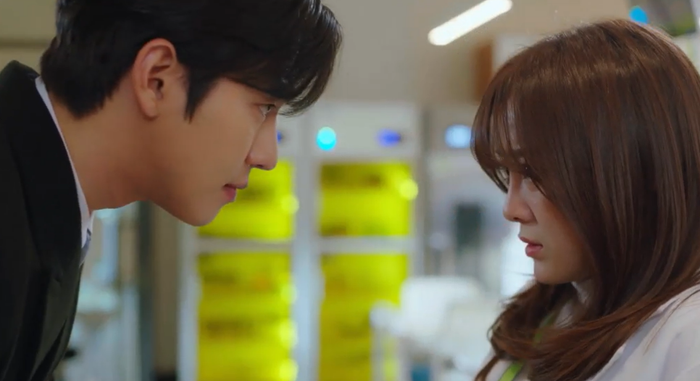 Hẹn Hò Chốn Công Sở: Biểu cảm đáng yêu của tổng tài Ahn Hyo Seop sau khi lỡ yêu say đắm Kim Se Jeong Ảnh 4