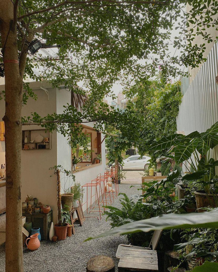 Quán tận dụng triệt để ánh sáng tự nhiên