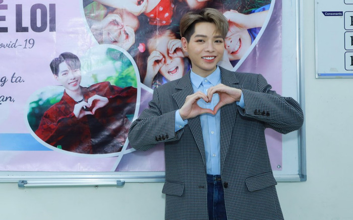 Đức Phúc gây xúc động với hoạt động thiện nguyện giúp đỡ trẻ em mồ côi do Covid 19 Ảnh 2