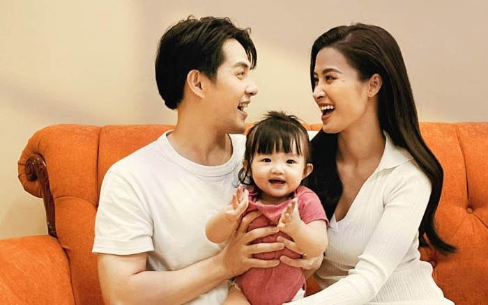 Không chỉ say mê nhìn Đông Nhi, Ông Cao Thắng cũng cười tít cả mắt khi xem nhân vật này 'biểu diễn' Ảnh 2