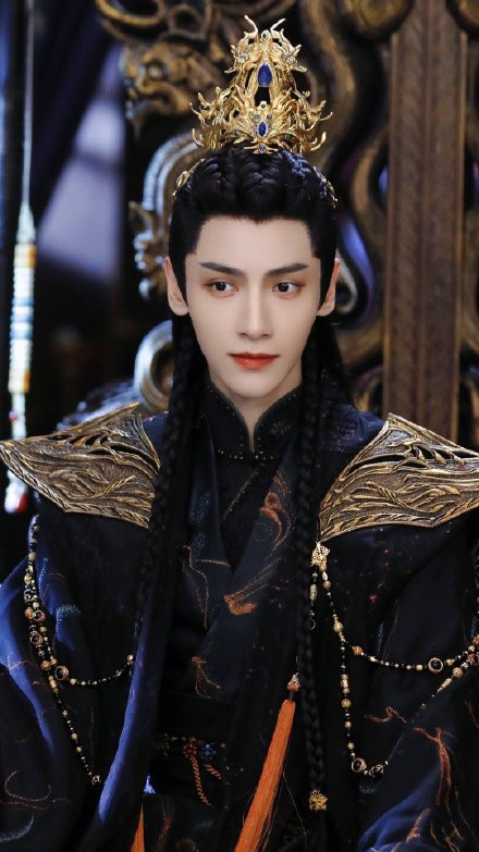 La Vân Hi bị chê nữ tính quá mức ở hậu trường phim Trường Nguyệt Tẫn Minh Ảnh 7