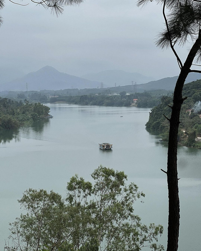 Huế có gì đẹp mà Kỳ Duyên, Minh Triệu yêu thích đến thế? Ảnh 5