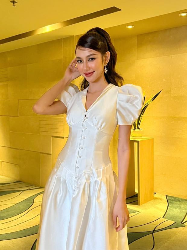 Hoa hậu Thùy Tiên đu trend vũ đạo đáng yêu của TREASURE hậu COVID19.