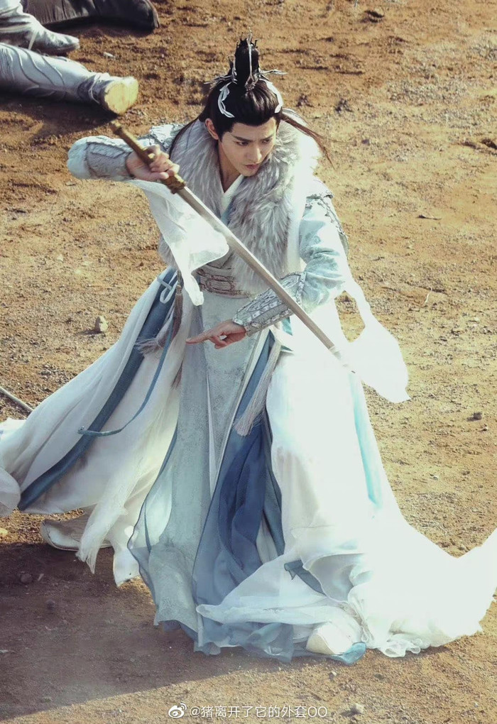 Không phải La Vân Hi, đây mới là mỹ nam được khen đẹp nhất Trường Nguyệt Tẫn Minh Ảnh 9