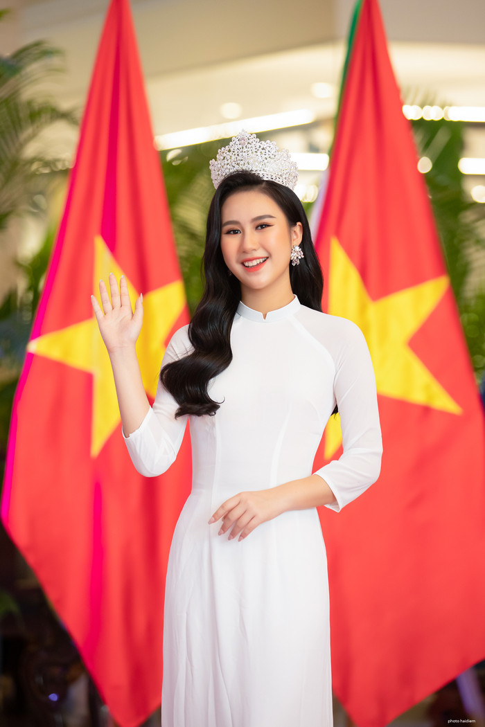 Nữ sinh 14 tuổi đại diện Việt Nam tham dự Miss Teen Grand International 2022 Ảnh 9