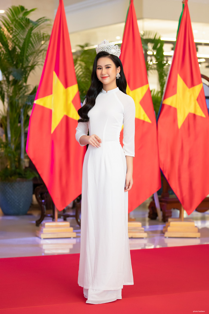 Nữ sinh 14 tuổi đại diện Việt Nam tham dự Miss Teen Grand International 2022 Ảnh 6