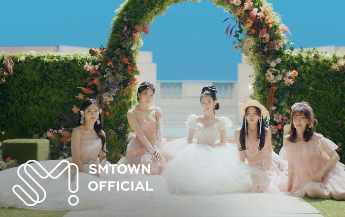 'Wifi SM' lại bị fan khịa khi MV của Red Velvet trễ giờ Ảnh 2