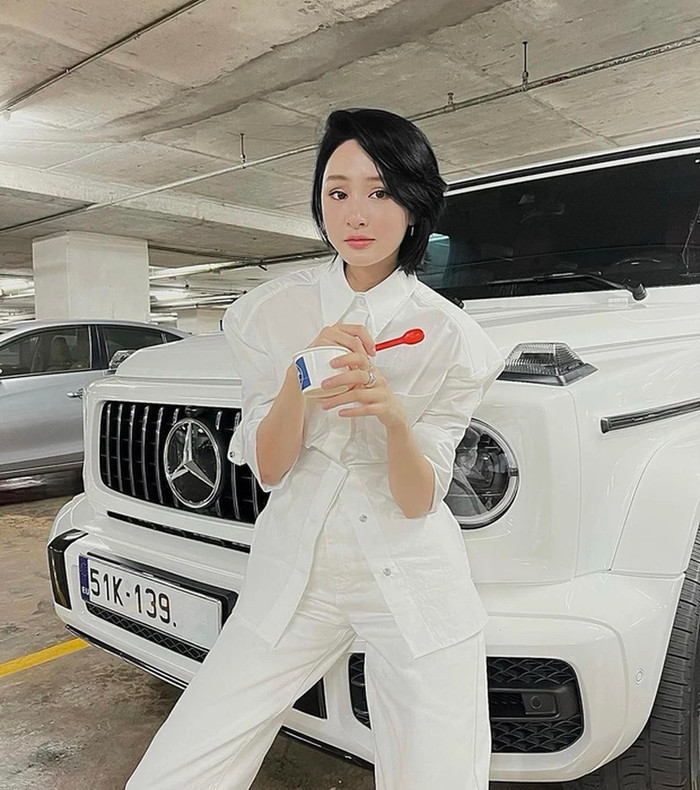 Xôn xao clip Hiền Hồ khẳng định: 'Em không đắt show diễn nhưng em đắt show kia' Ảnh 3