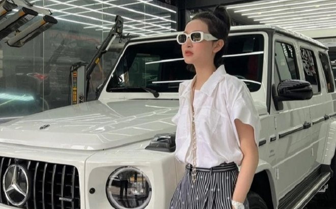 Mua Merc G63 13 tỷ nhưng không khoe lễ bàn giao, Hiền Hồ khiến CĐM dấy lên nghi ngờ liệu có chính chủ? Ảnh 2