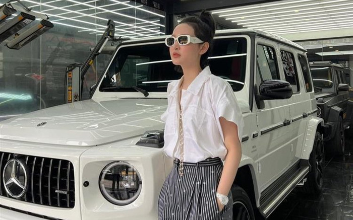 Lộ bằng chứng Hiền Hồ là chính chủ xế hộp Merc G63 13 tỷ, dân mạng vẫn bán tin bán nghi Ảnh 2