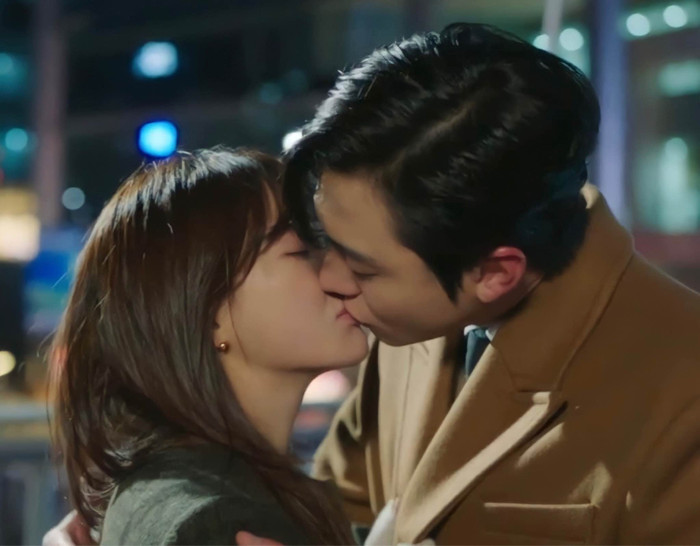 Hẹn Hò Chốn Công Sở: Kim Se Jeong nói rõ lý do nàng bạch tuộc 'đổ' chim thủy tổ Ahn Hyo Seop Ảnh 4